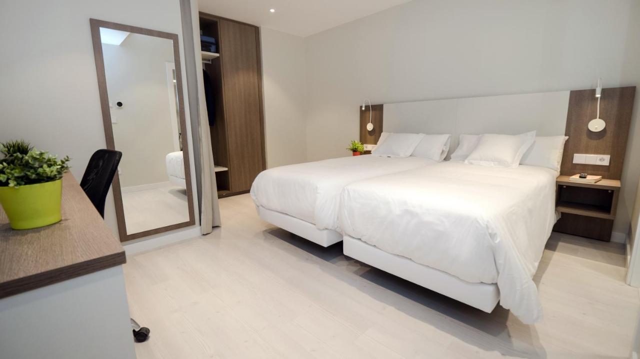 Hotel Ciudadela 팜플로나 외부 사진
