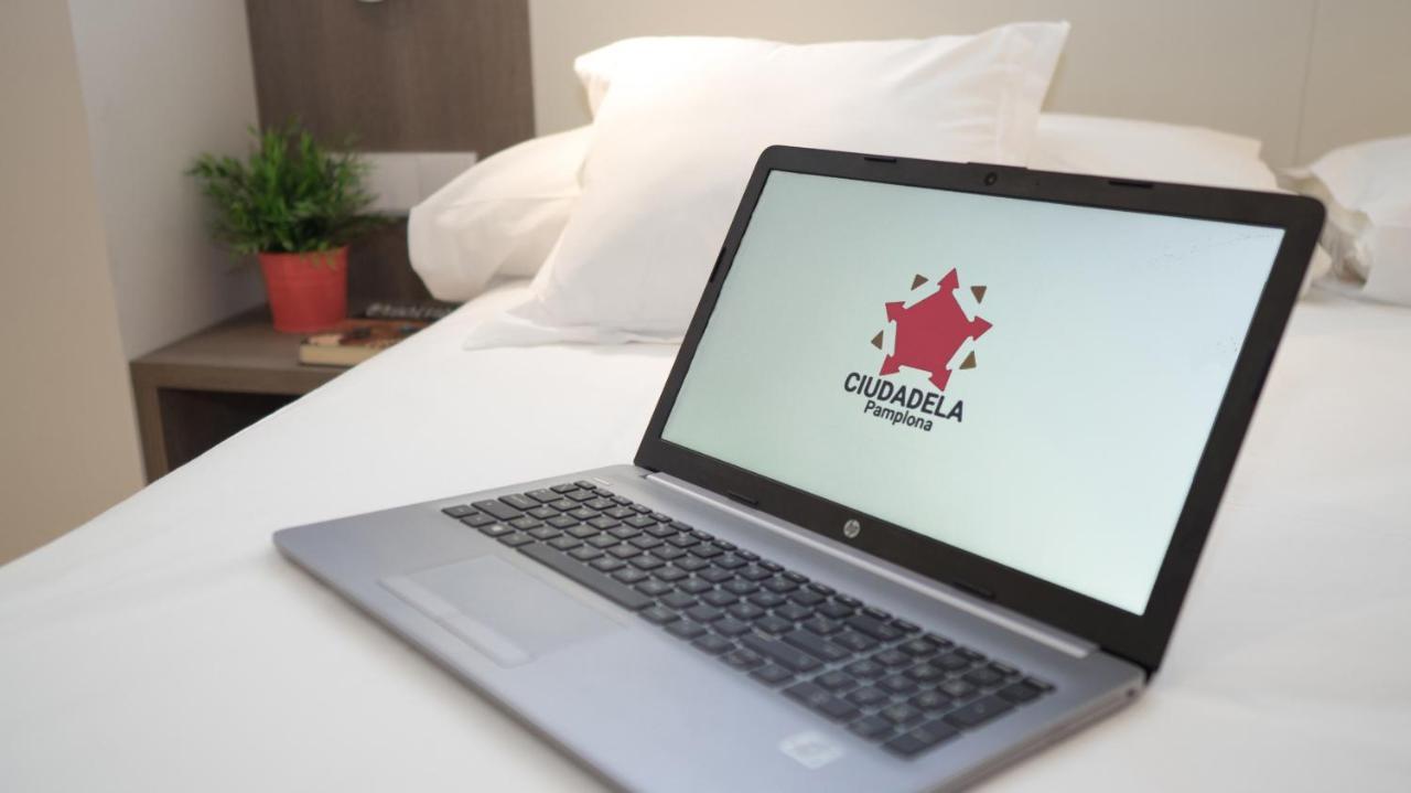 Hotel Ciudadela 팜플로나 외부 사진